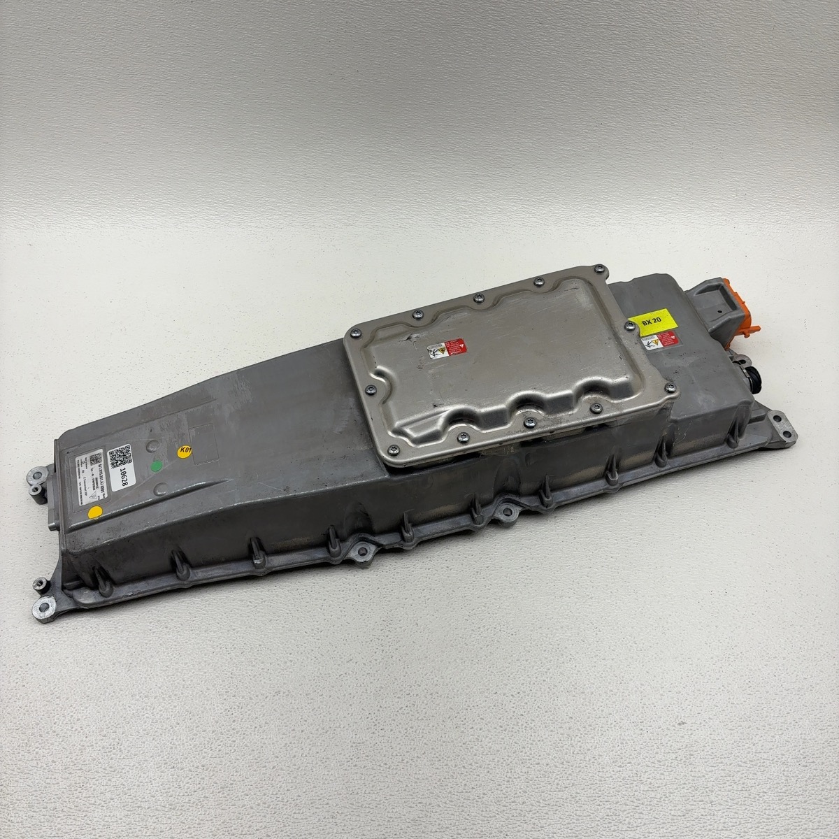 Porsche Taycan battery disconnect unit