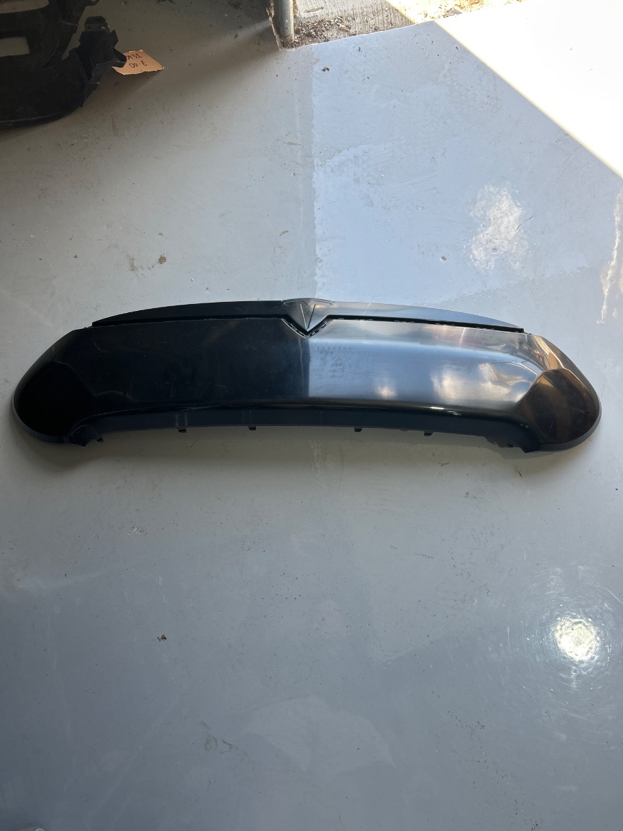 Tesla Model S nose cone / front grille cover