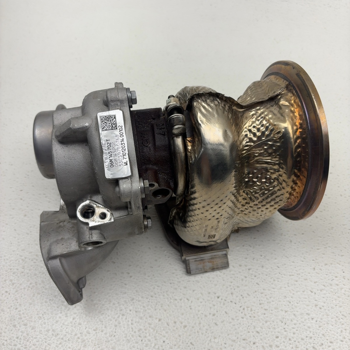 2019-2021 Porsche Macan 2.9 Turbocharger Exhaust Turbo 06M145702T Oem