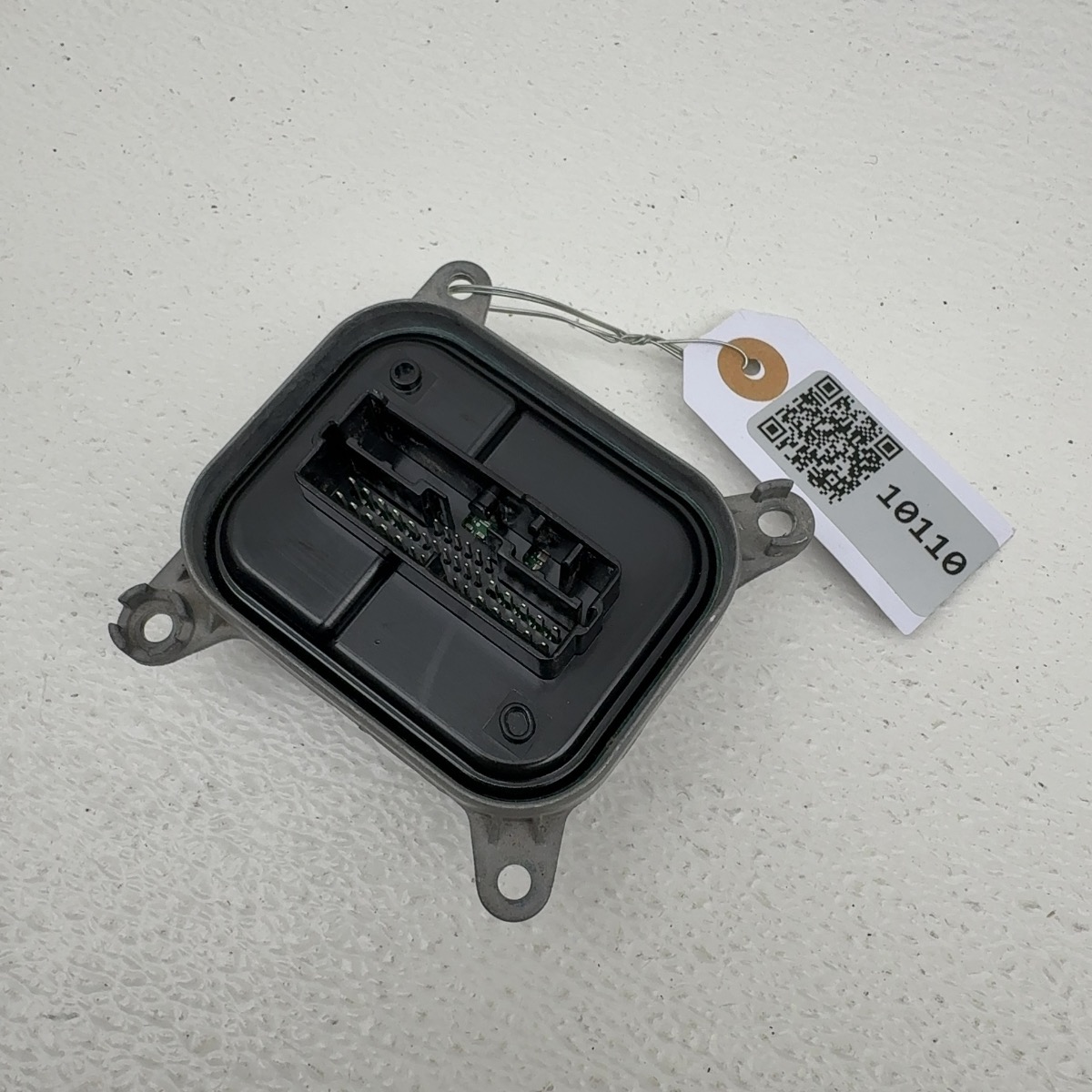 2017-2024 Tesla Model 3 Y LED Headlight Ballast Control Module Oem