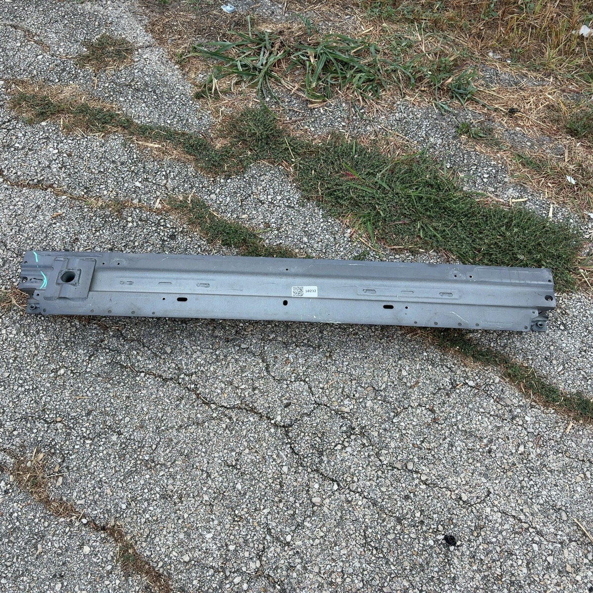 Jaguar Front bumper reinforcement bar