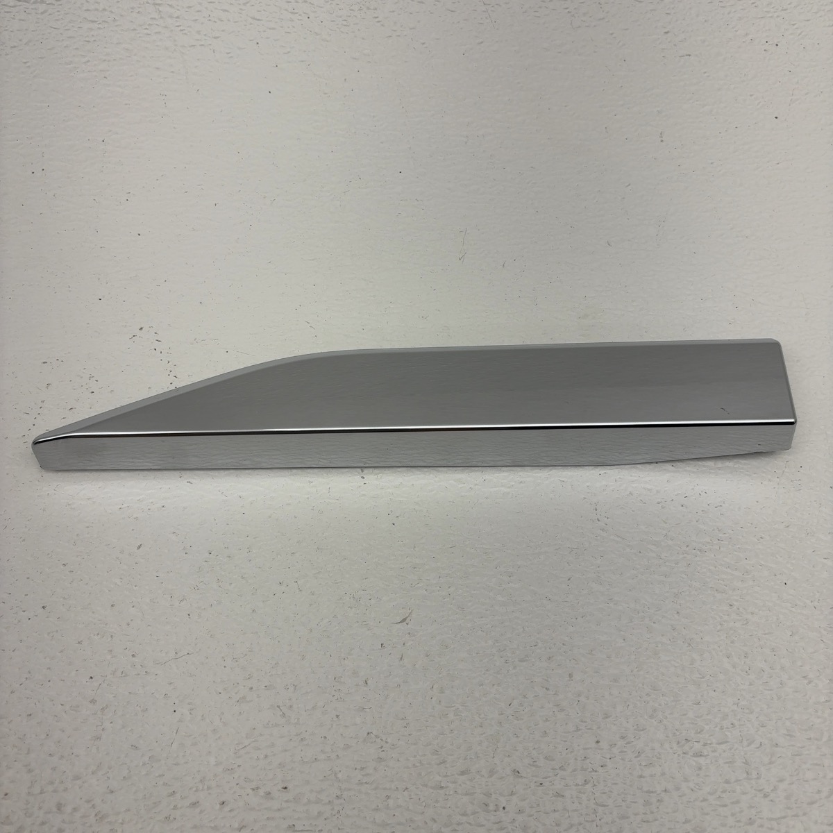 Lucid Air exterior trim molding